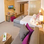 Hotel Stadt Wien 4*