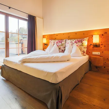 Stadt Wien 4* Целль-ам-Зе