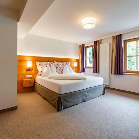 Stadt Wien 4* Целль-ам-Зе