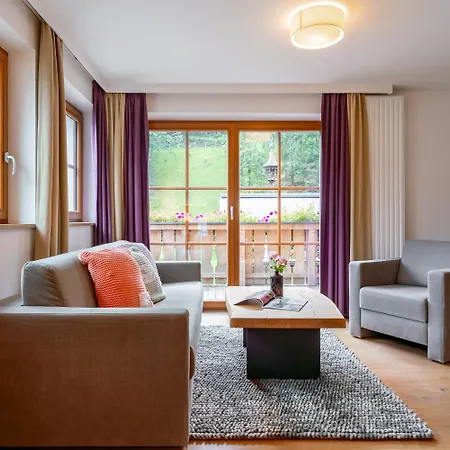 Stadt Wien 4* Целль-ам-Зе