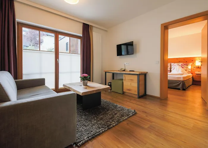 Hotel Stadt Wien 4*